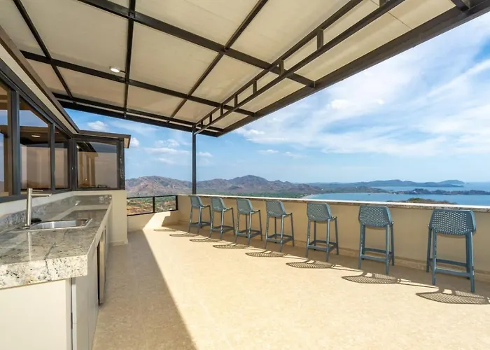 New! Oceanview, Infinity Pool, Spacious & Private Luxury Group Retreat * Potrero (Guanacaste)