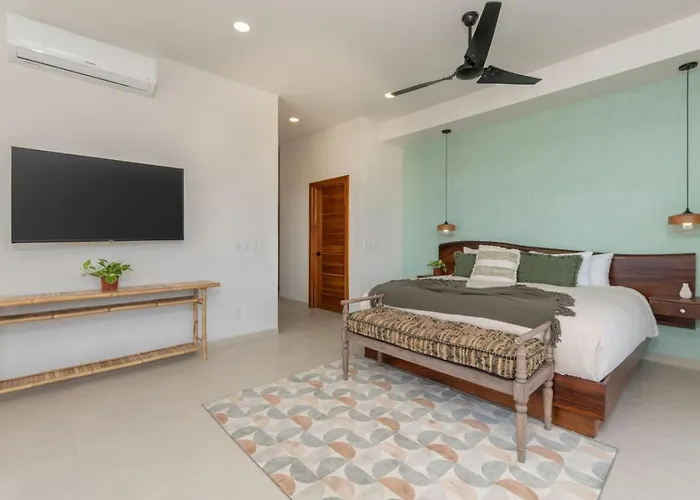 New! Oceanview, Infinity Pool, Spacious & Private Luxury Group Retreat Potrero (Guanacaste)