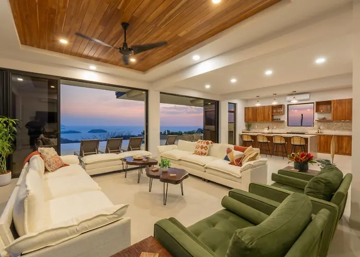 New! Oceanview, Infinity Pool, Spacious & Private Luxury Group Retreat Potrero (Guanacaste)