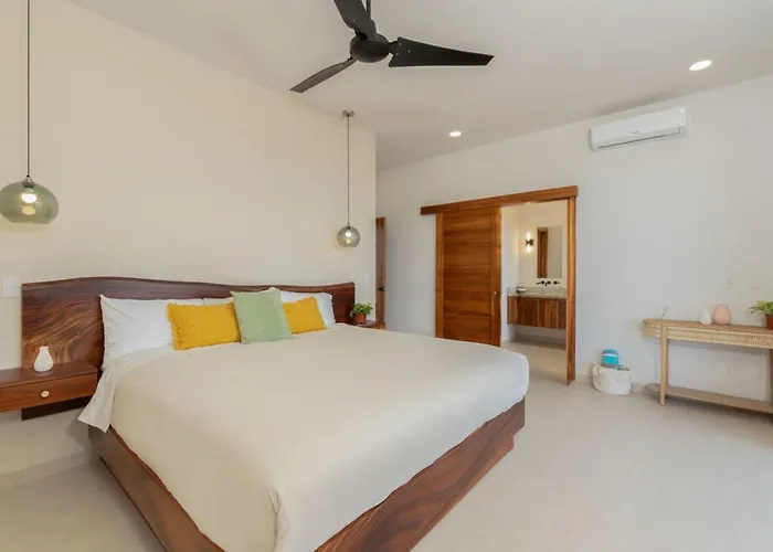 New! Oceanview, Infinity Pool, Spacious & Private Luxury Group Retreat Potrero (Guanacaste)