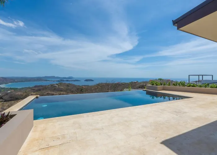Сasa de vacaciones New! Oceanview, Infinity Pool, Spacious & Private Luxury Group Retreat