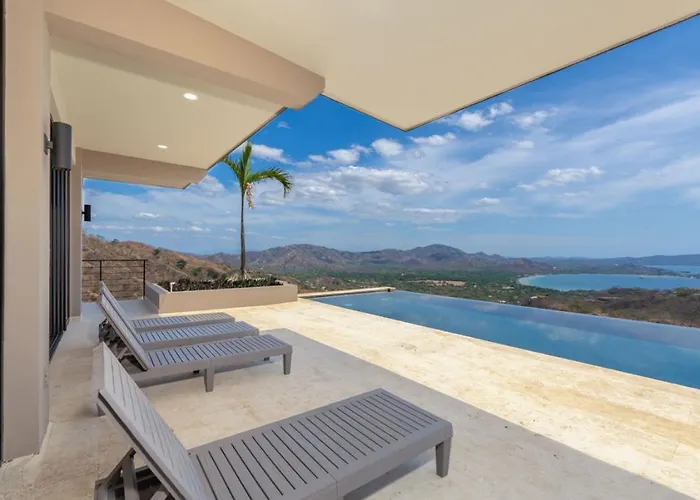 New! Oceanview, Infinity Pool, Spacious & Private Luxury Group Retreat Сasa de vacaciones Potrero (Guanacaste)