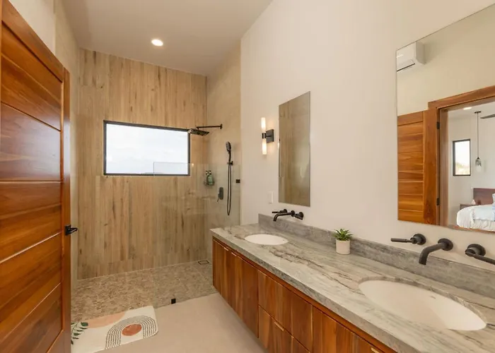 New! Oceanview, Infinity Pool, Spacious & Private Luxury Group Retreat Сasa de vacaciones Potrero (Guanacaste)
