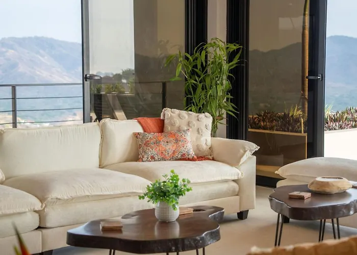 New! Oceanview, Infinity Pool, Spacious & Private Luxury Group Retreat Potrero (Guanacaste)