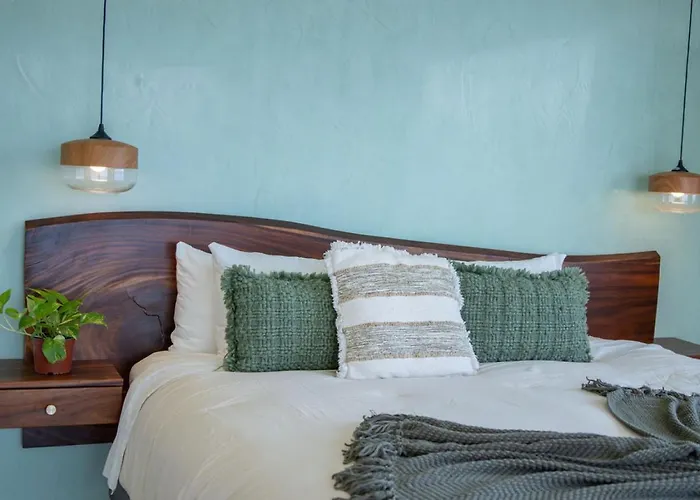 New! Oceanview, Infinity Pool, Spacious & Private Luxury Group Retreat Сasa de vacaciones